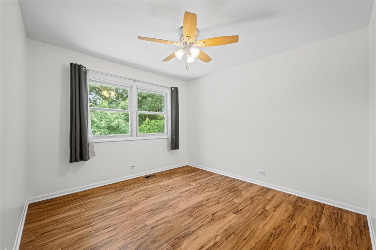 815 Barberry Road Property Photo 17