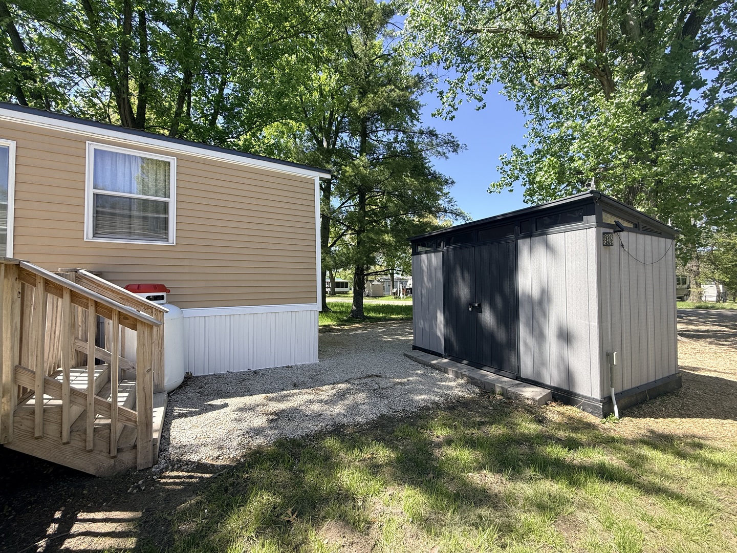 25-4 Woodhaven Lakes Property Photo 4