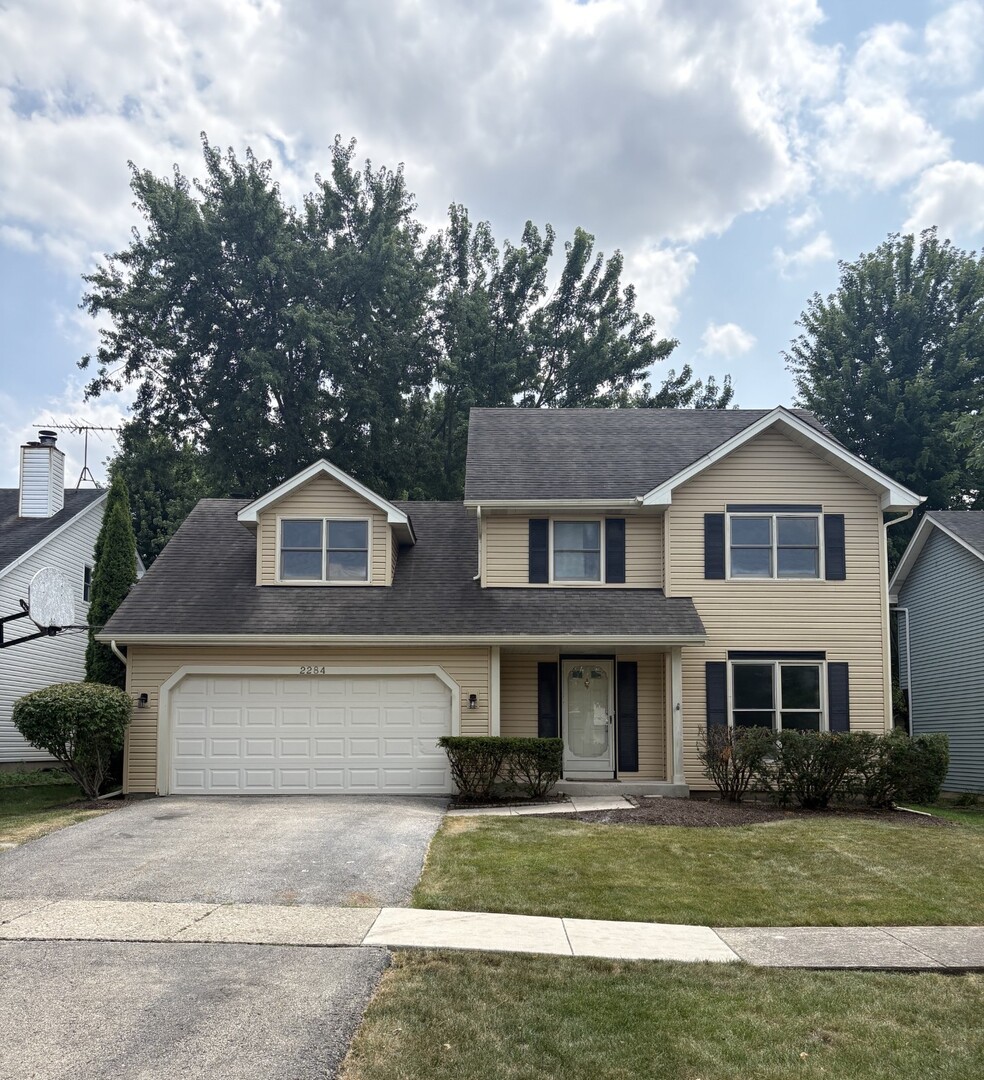 2284 Salisbury Drive Property Photo 1