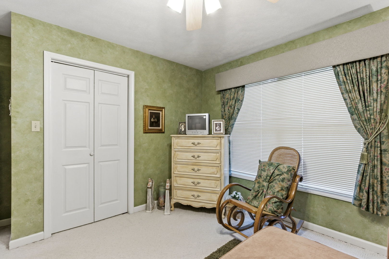 9916 Karnes Road Property Photo 22