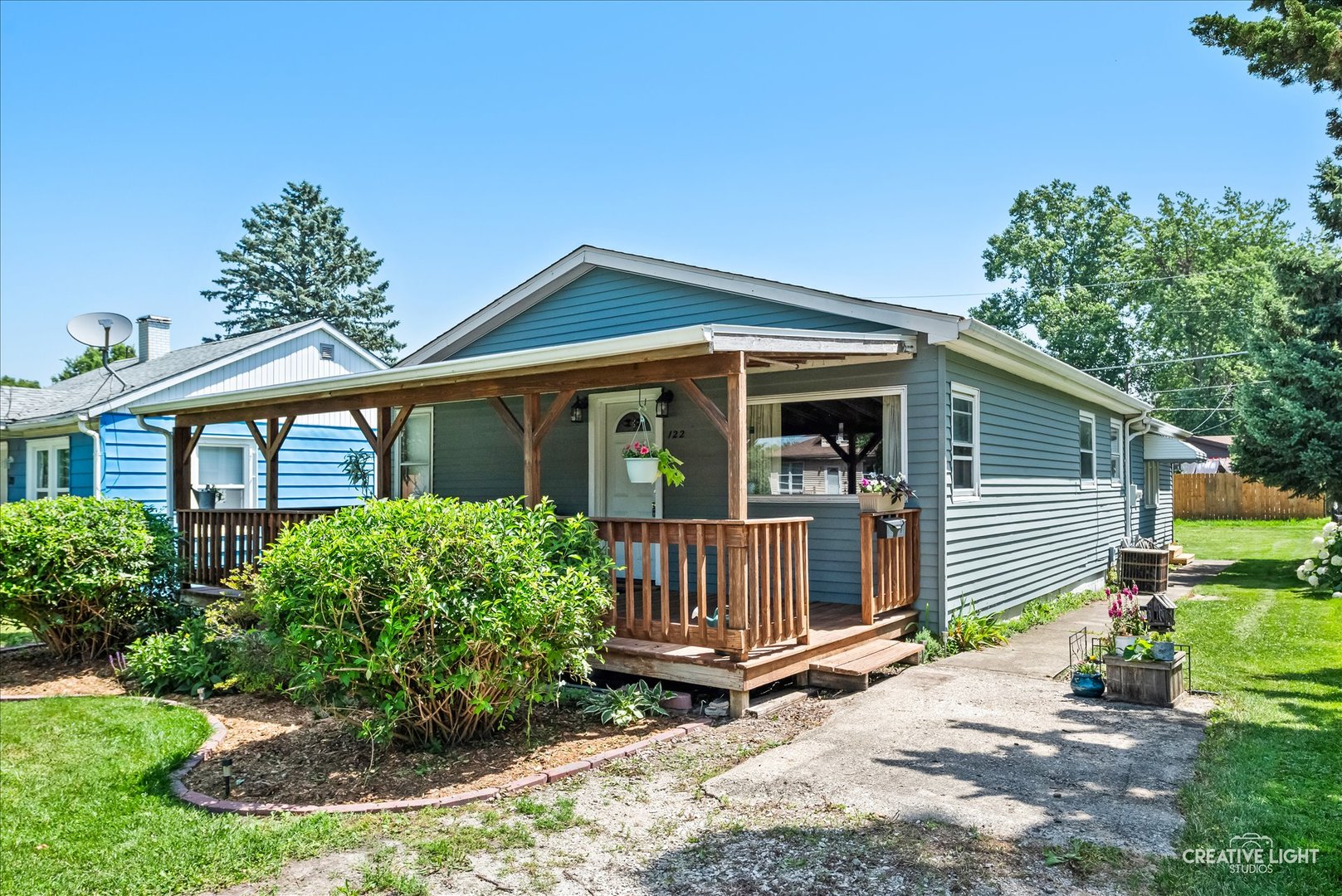 122 Barr Elms Avenue Property Photo 1