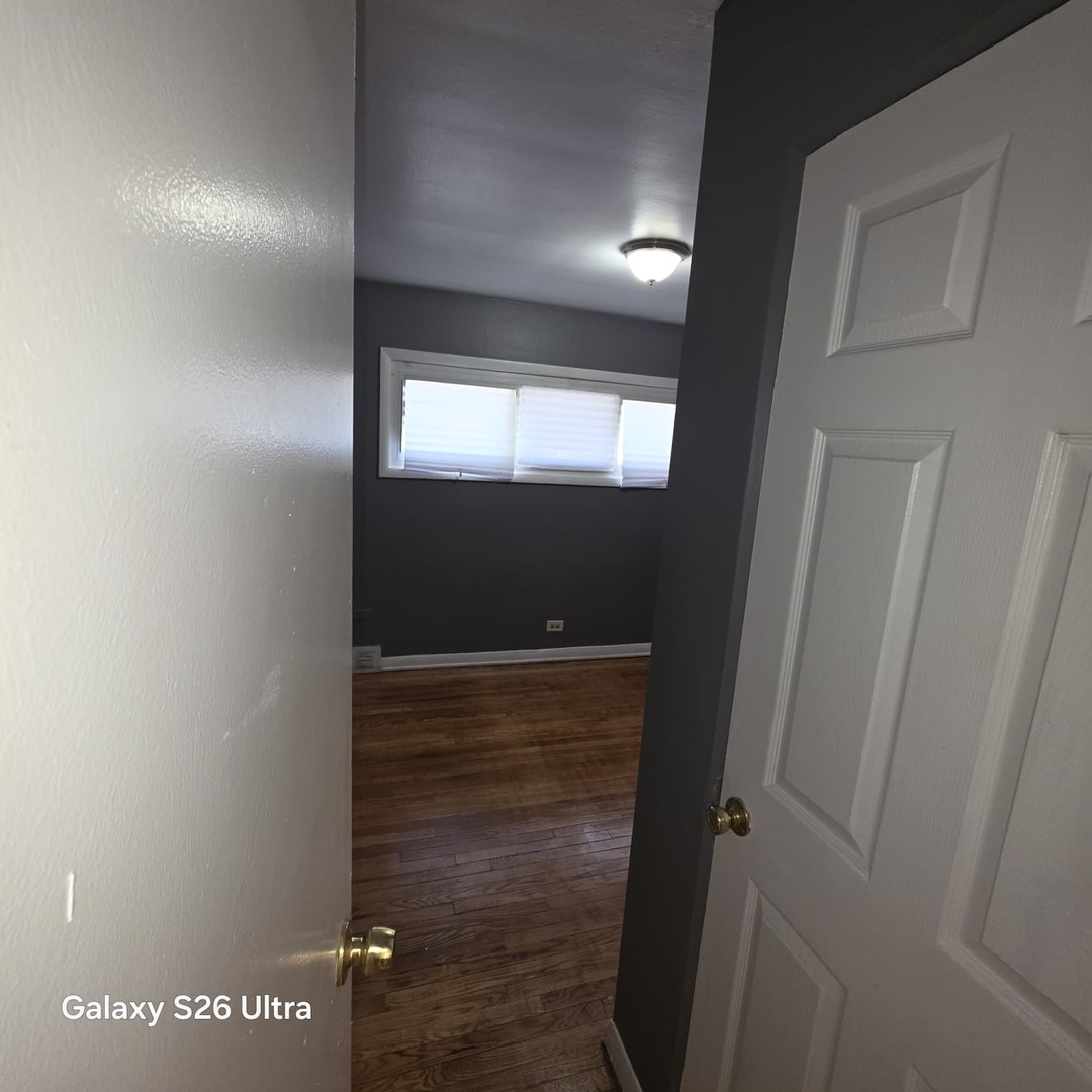 6759 S Calumet Avenue Property Photo 23