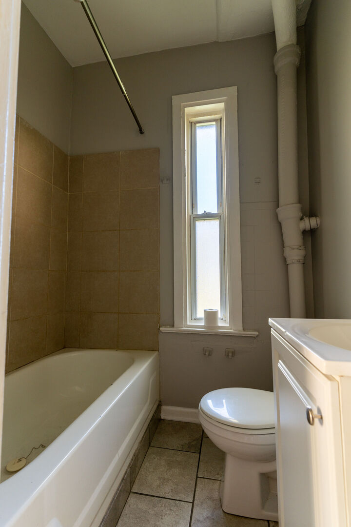 7724 S Avalon Avenue 2 Property Photo 10