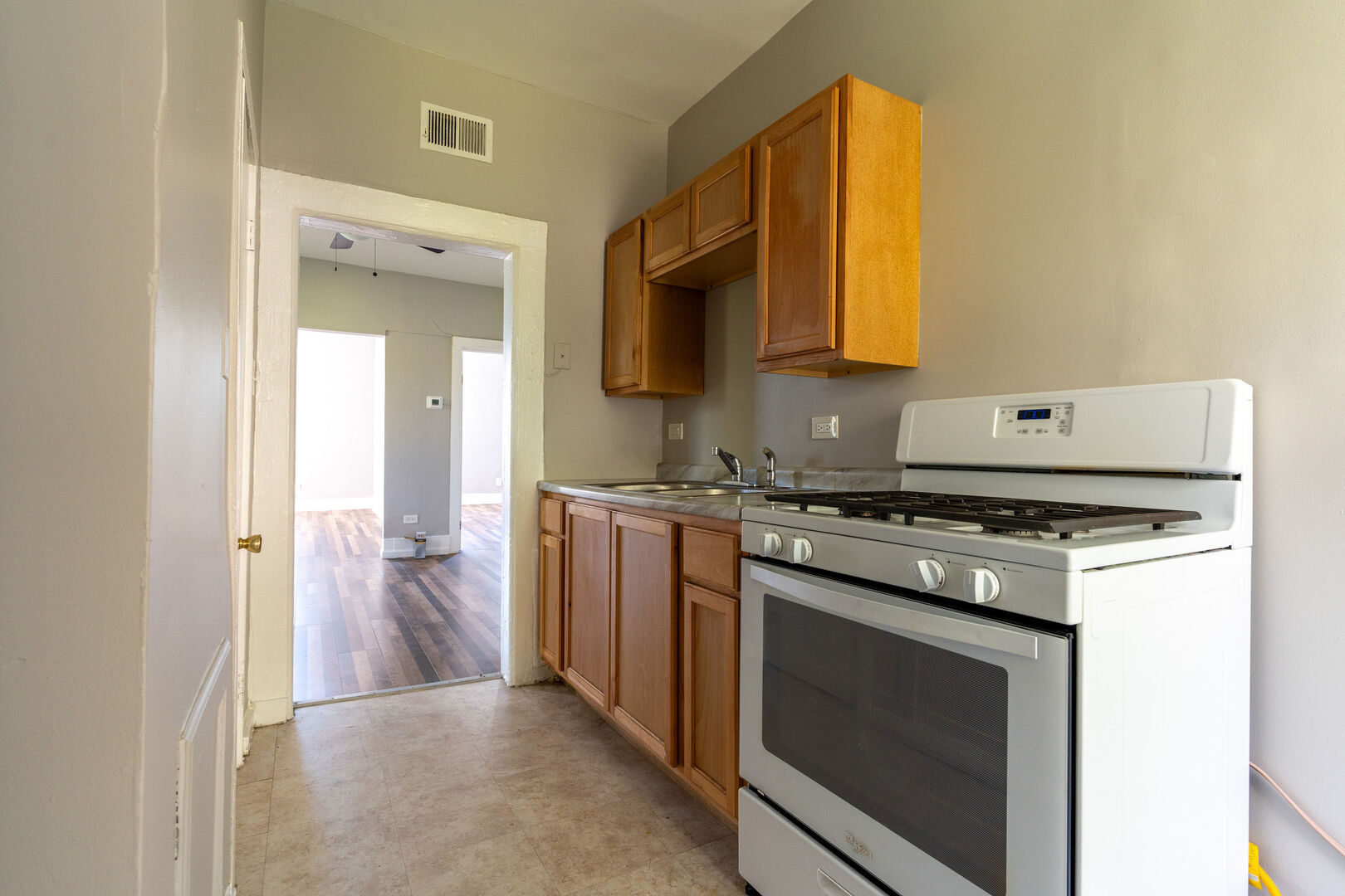 7724 S Avalon Avenue 2 Property Photo 14