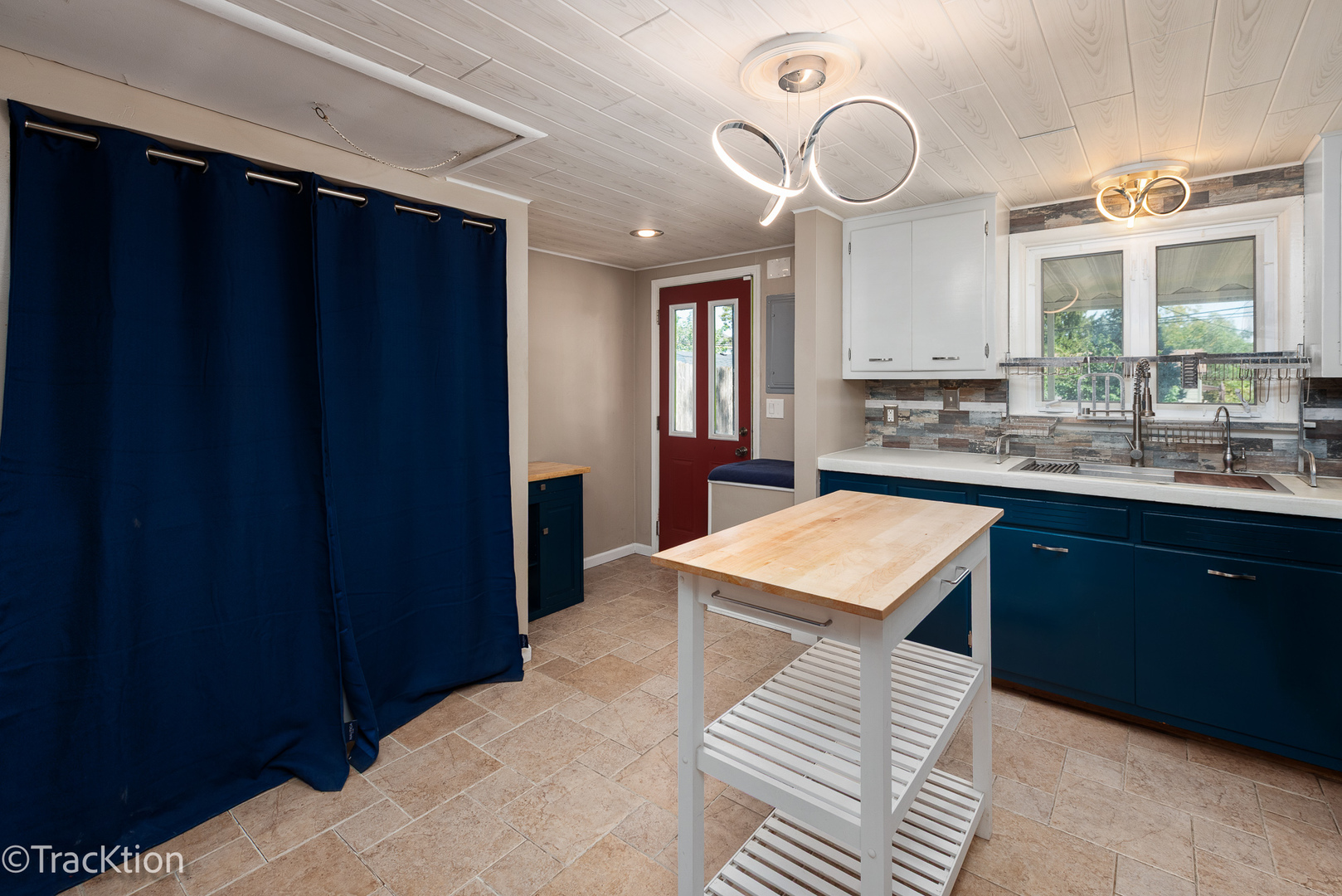 1314 Catherine Street Property Photo 6