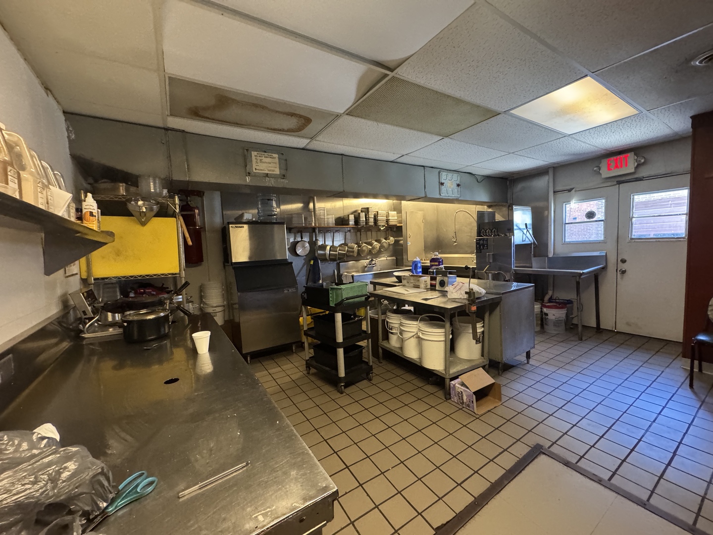 213 S College Avenue Property Photo 10