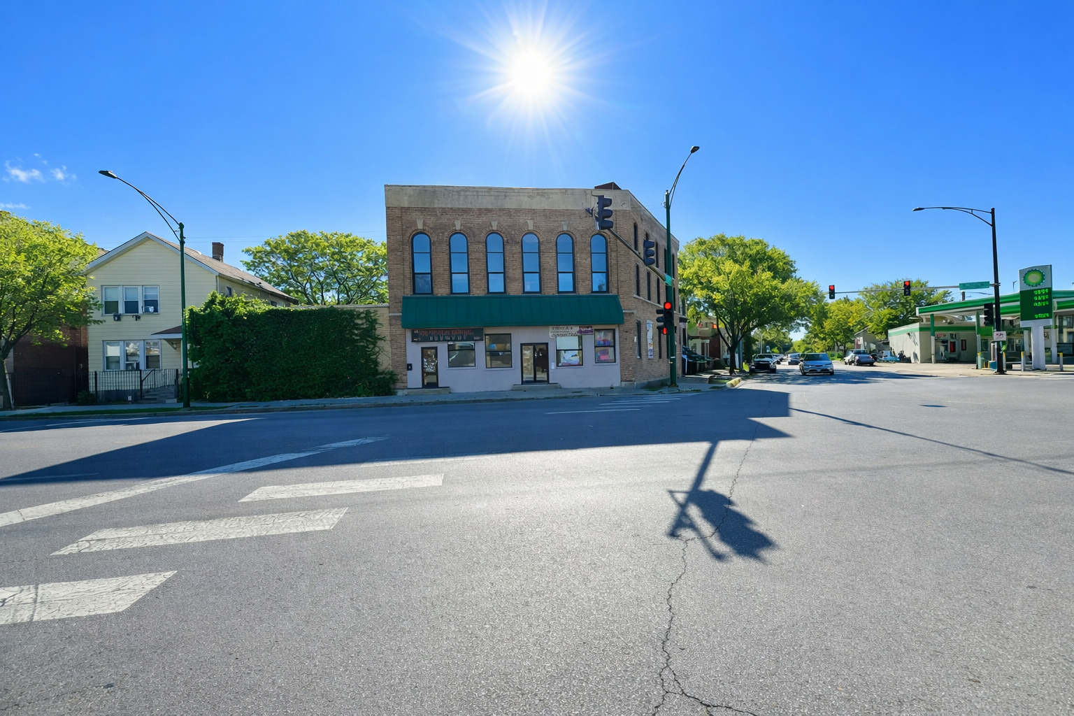 3265 S Archer Avenue Property Photo 2