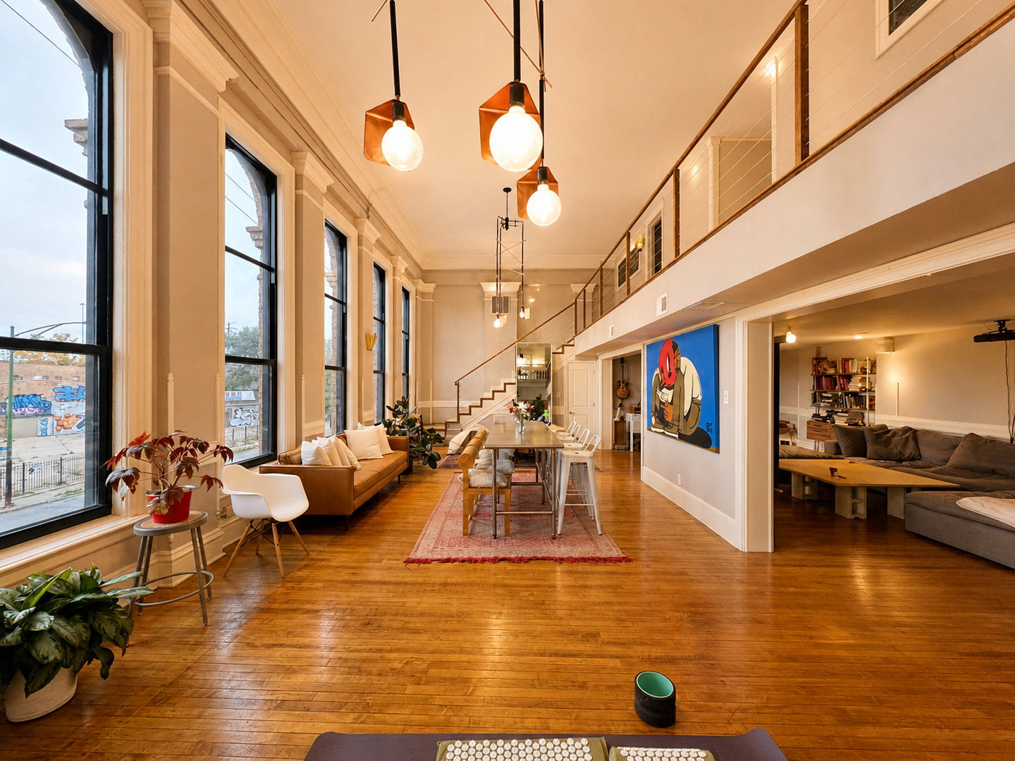3265 S Archer Avenue Property Photo 4