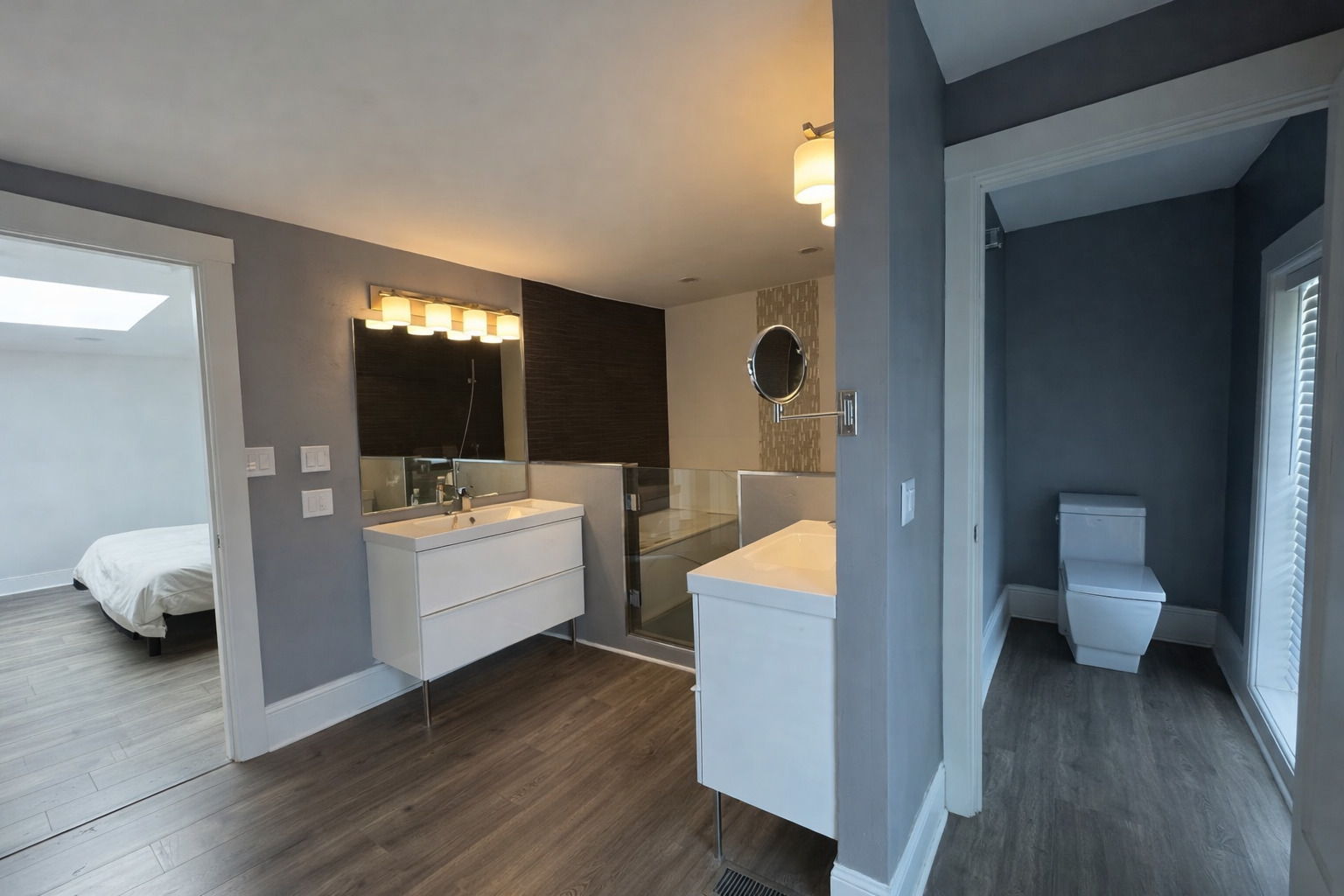 3265 S Archer Avenue Property Photo 5