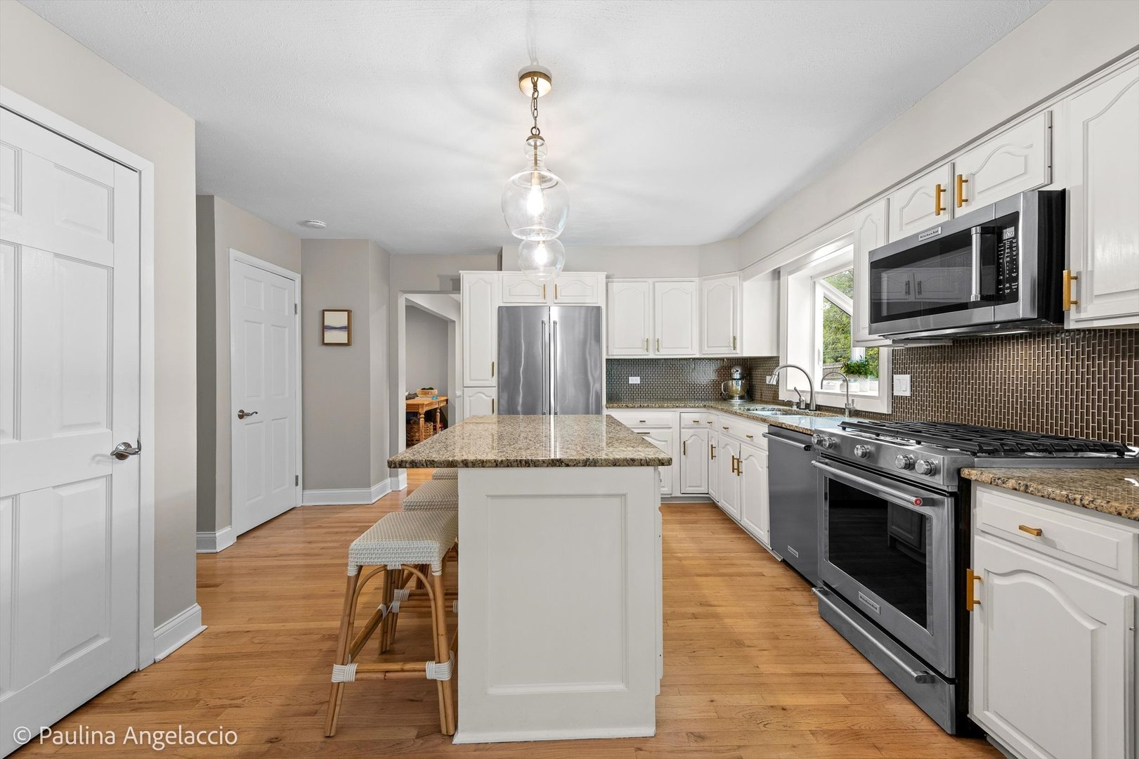 986 Commonwealth Court Property Photo 10