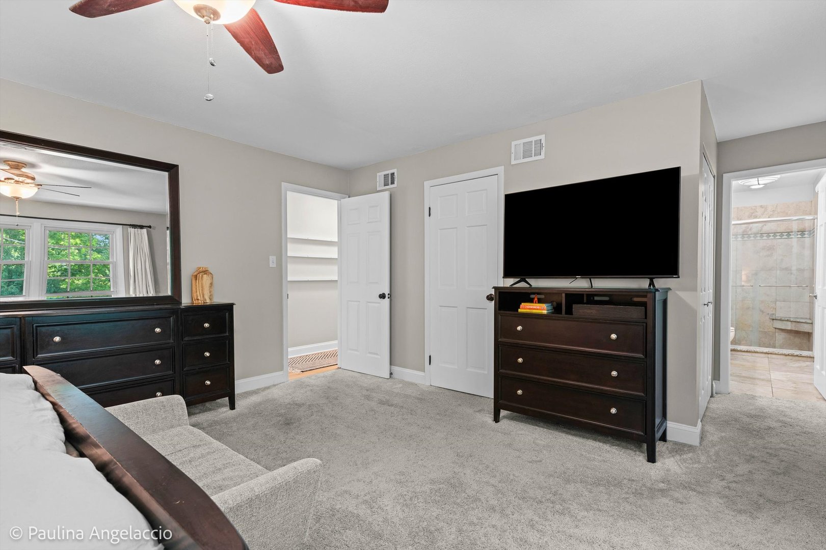 986 Commonwealth Court Property Photo 22