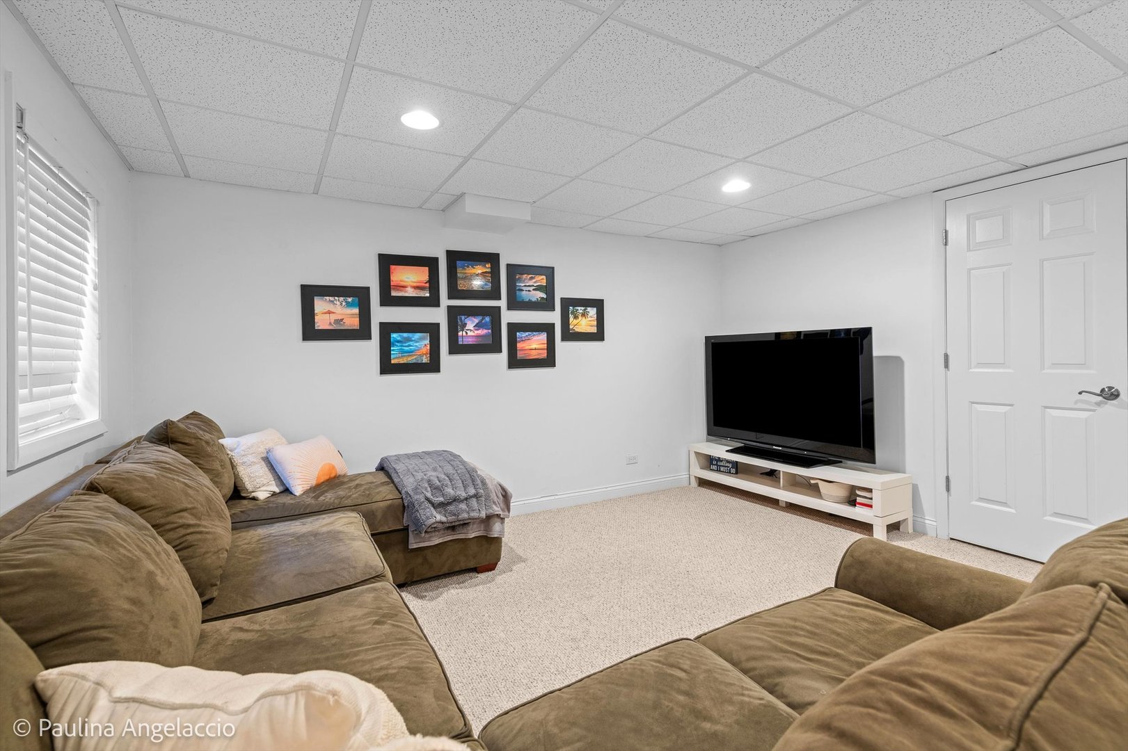 986 Commonwealth Court Property Photo 32
