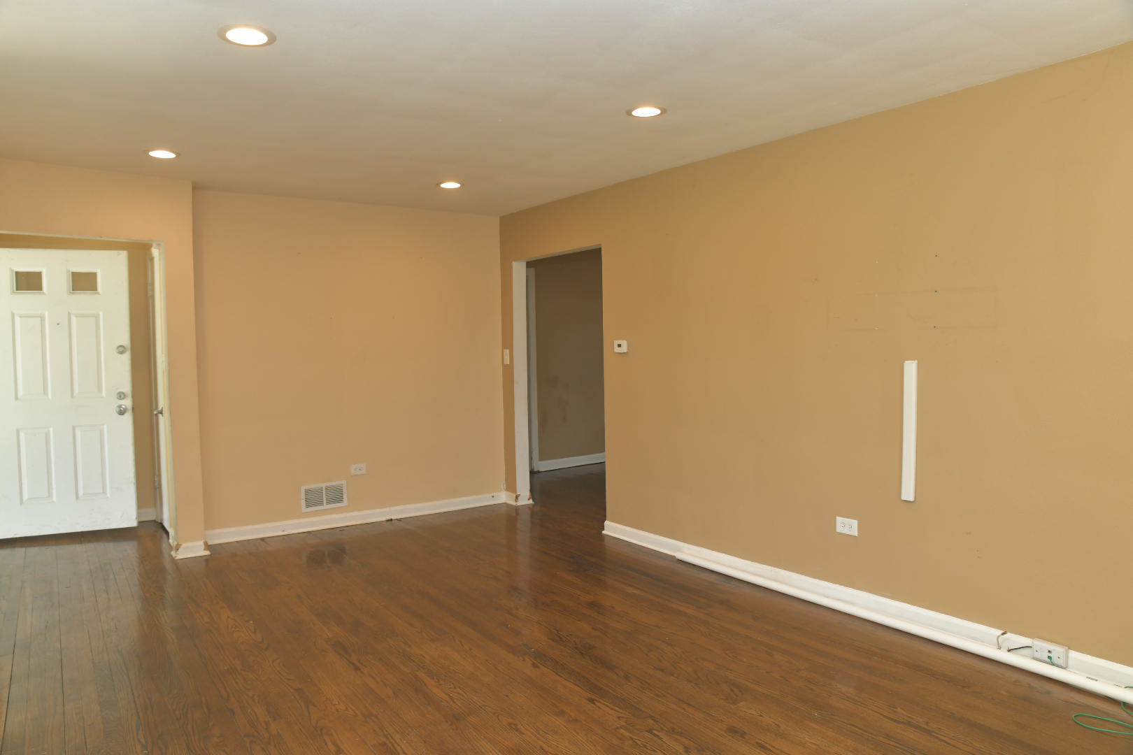1325 Glenn Drive Property Photo 7