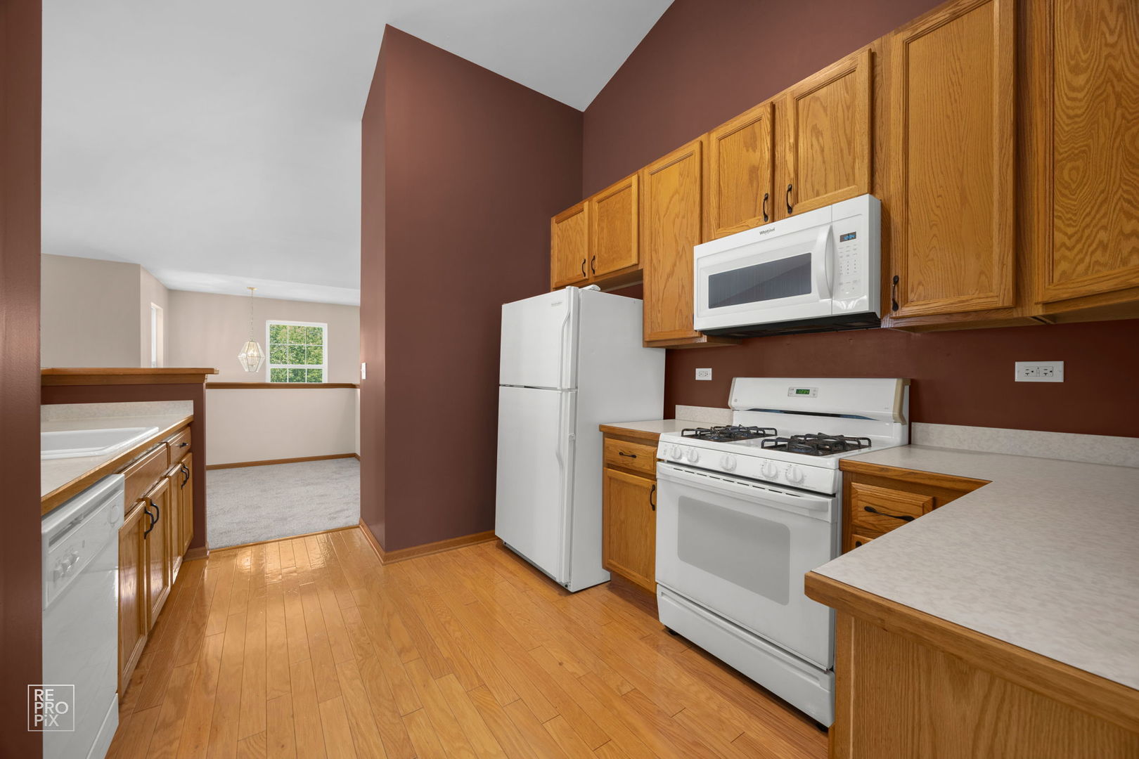 2532 Golf Ridge Circle Property Photo 6