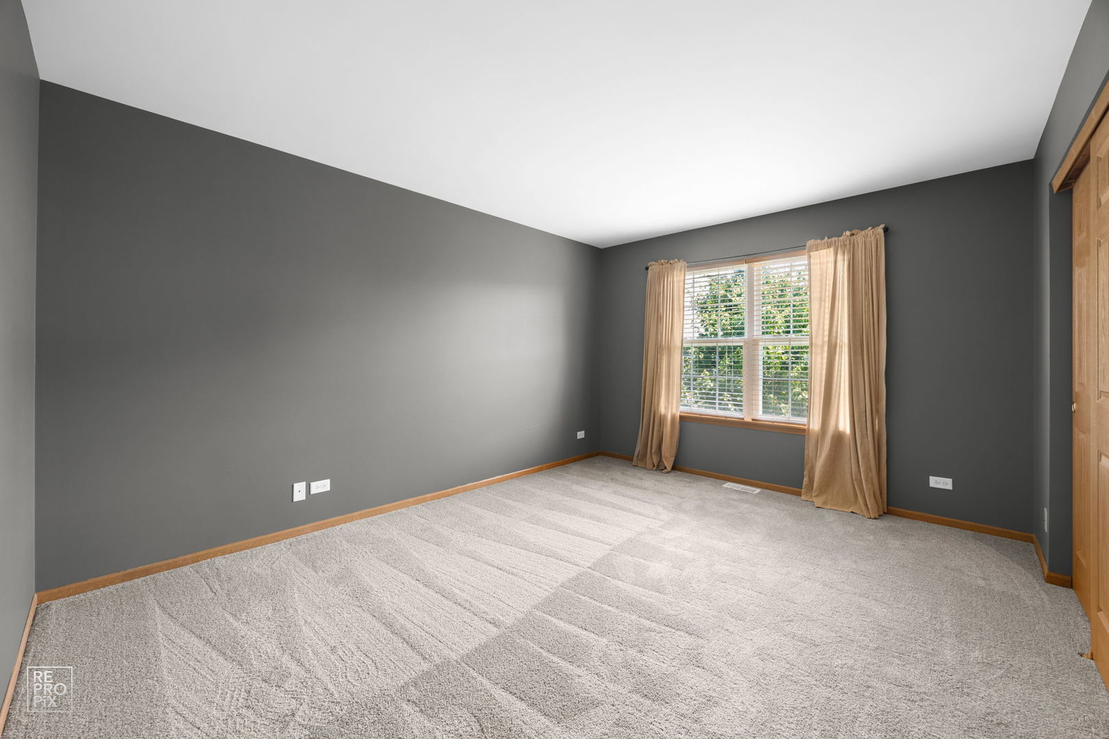 2532 Golf Ridge Circle Property Photo 7