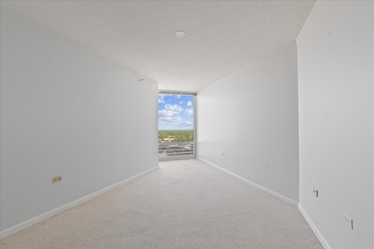 1720 Maple Avenue 2240 Property Photo 15