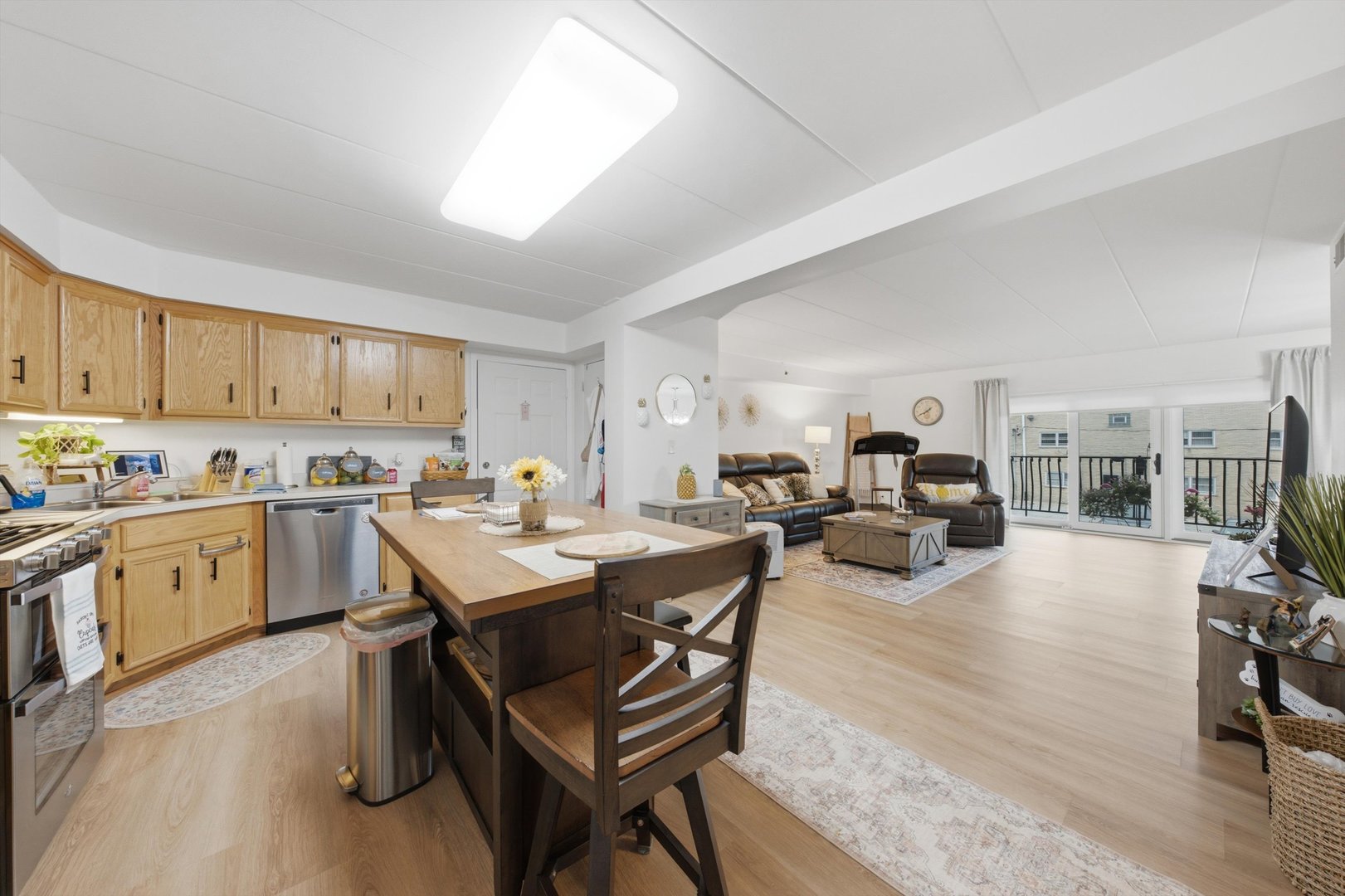 9514 S Kilbourn Avenue 1d Property Photo 12