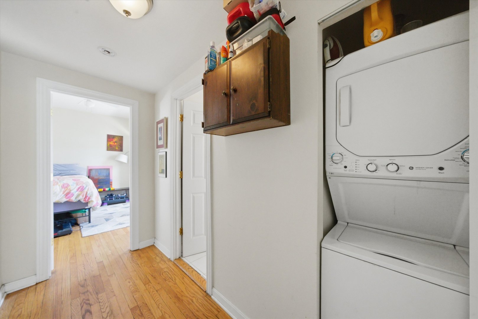 629 W Howard Street Property Photo 10