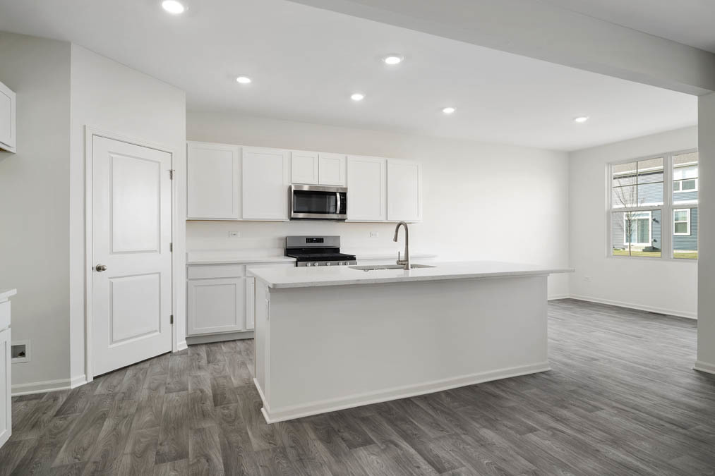 6215 Longford Lane Property Photo 4