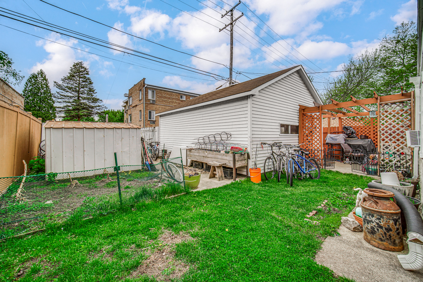 1604 Dobson Street Property Photo 19