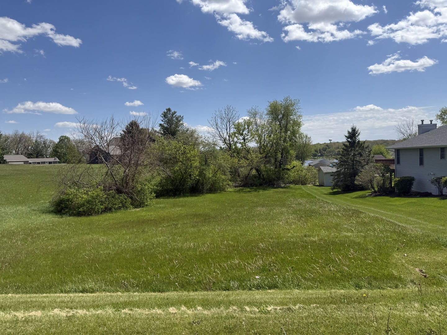 951 Lake Summerset Road Property Photo 6