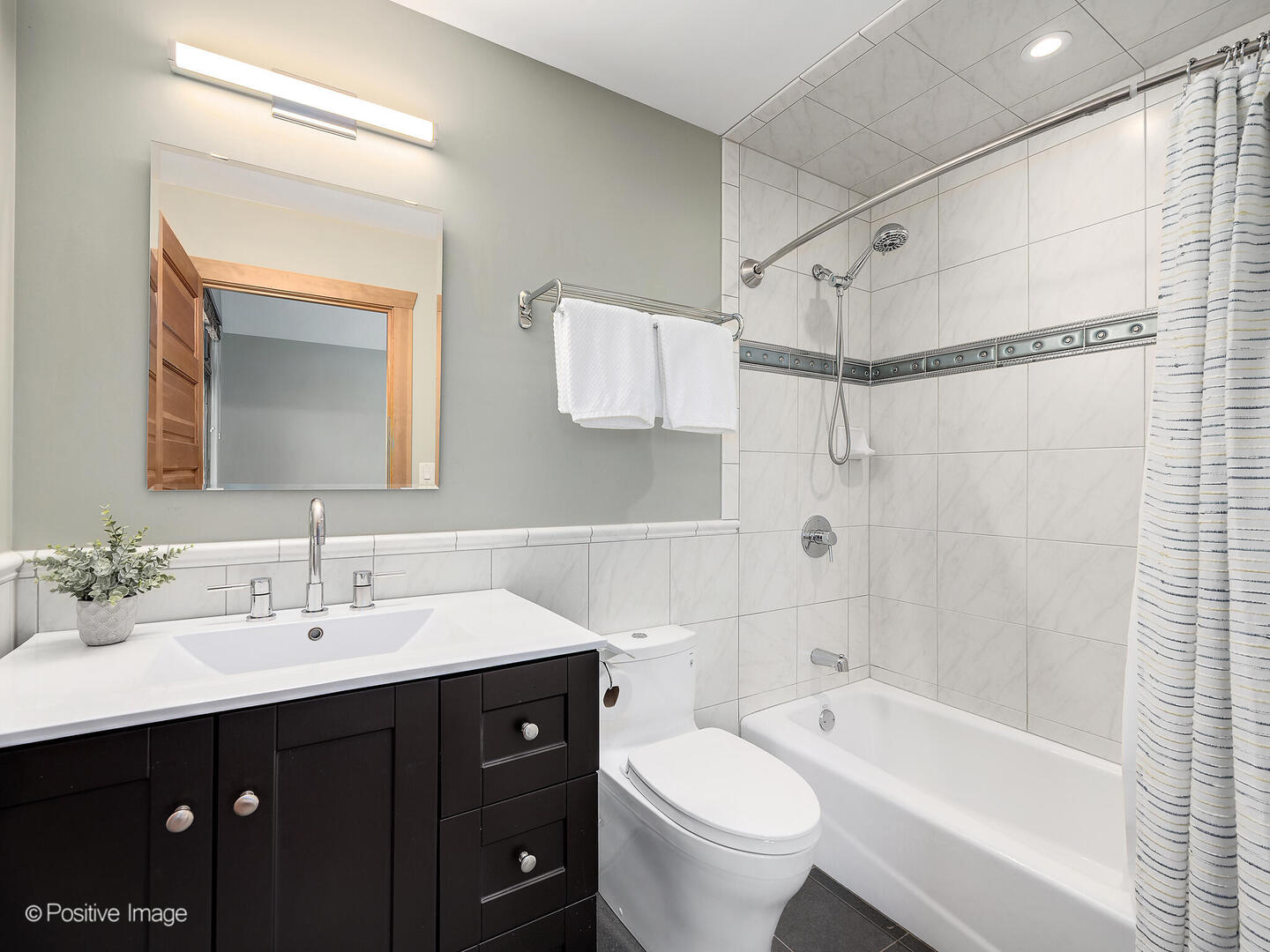 1040 S Edgewood Avenue Property Photo 51