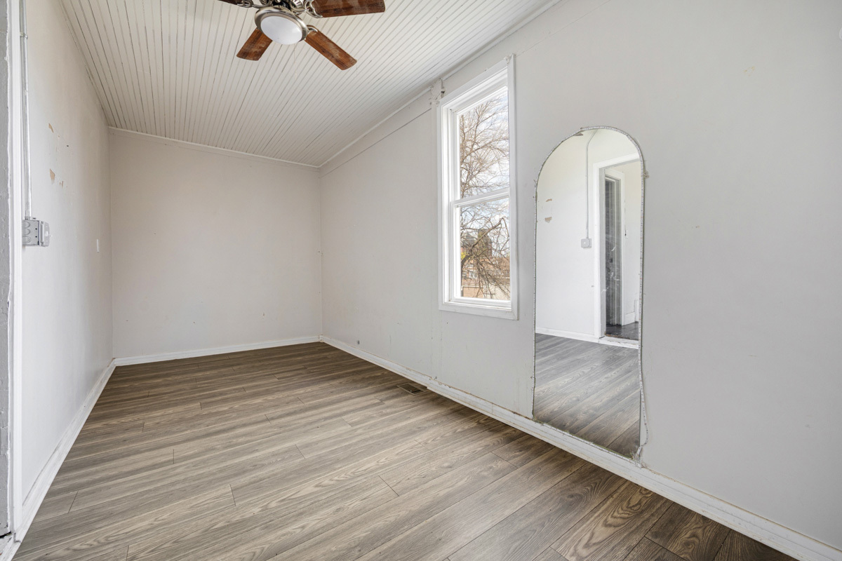 1212 W 96th Street Property Photo 19