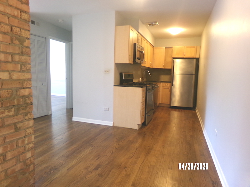 515 W Wrightwood Avenue 315 Property Photo 5