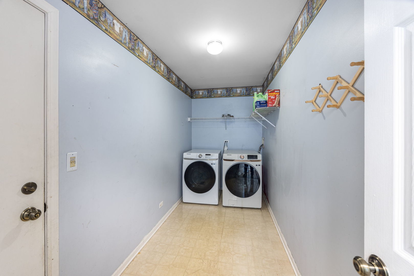 1237 E Greystone Drive Property Photo 20