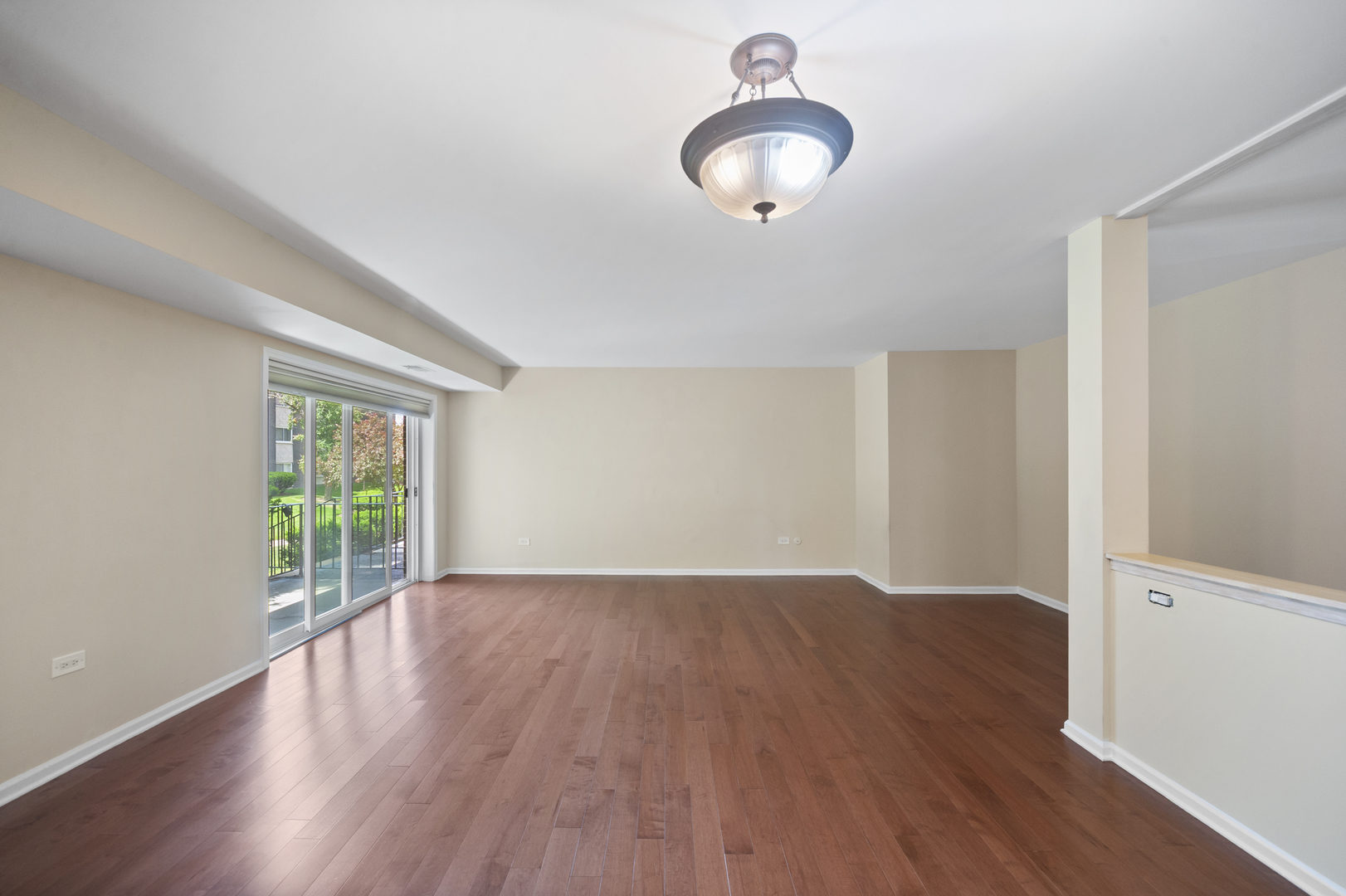4949 Golf Road 101 Property Photo 18