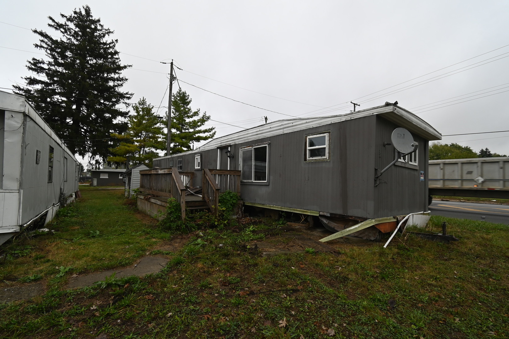 1015 N Main Street Property Photo 4
