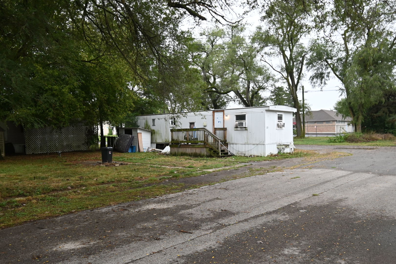1015 N Main Street Property Photo 11