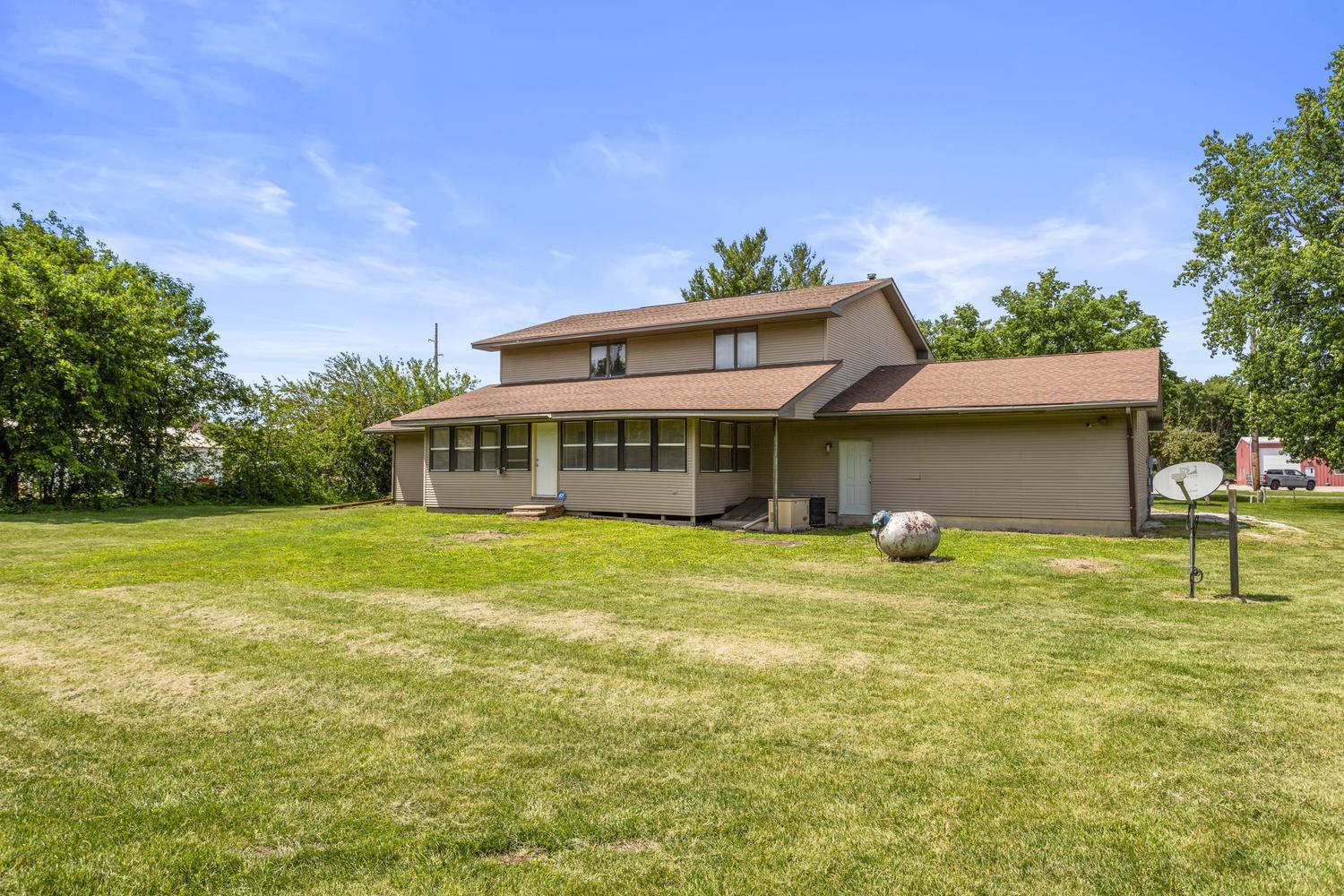 403 Woodworth Drive Property Photo 6