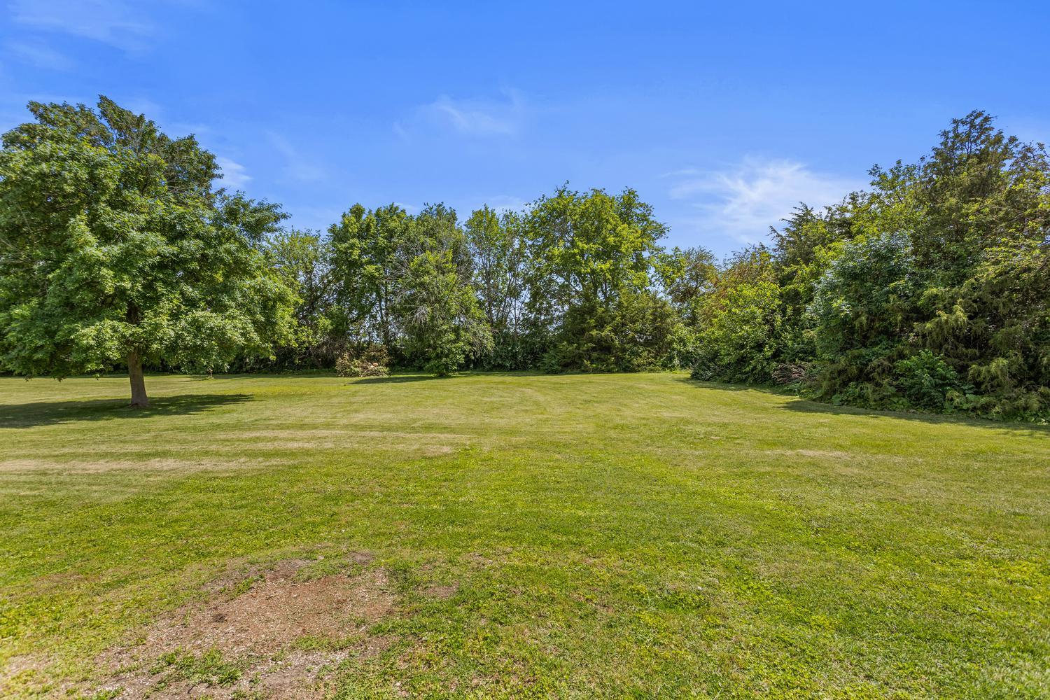403 Woodworth Drive Property Photo 8