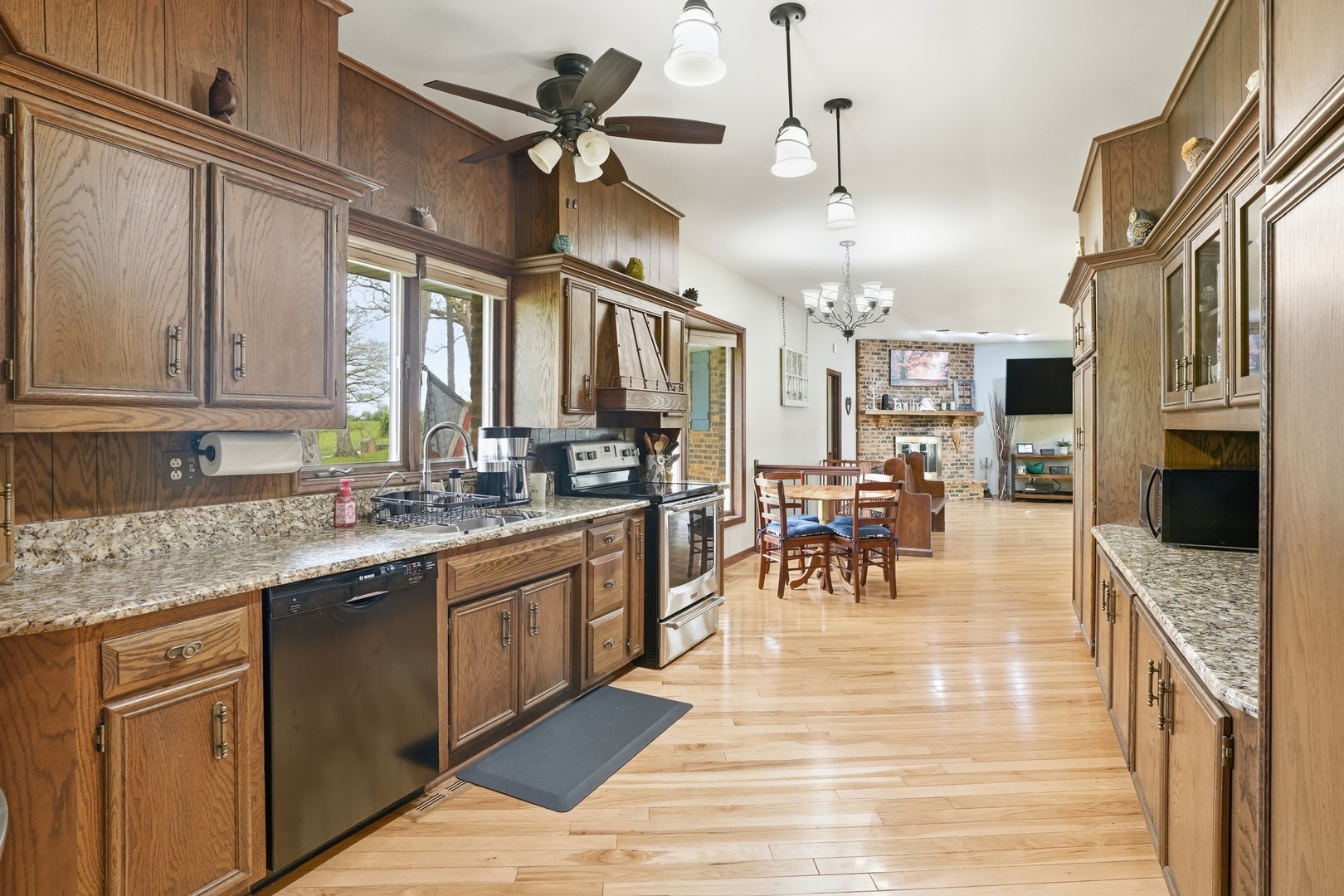 27250 Dutton Road Property Photo 10