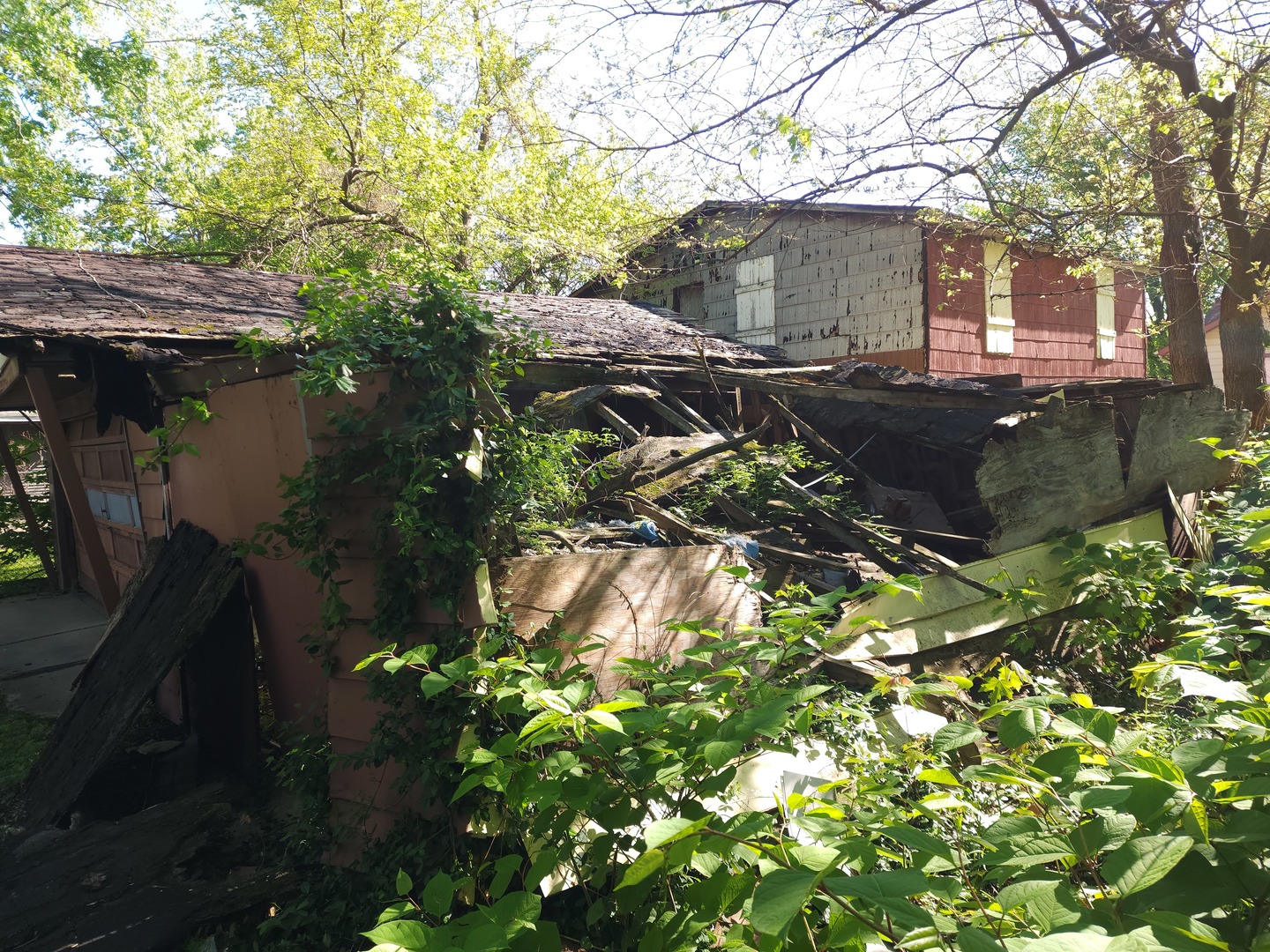 14961 Perry Avenue Property Photo 4