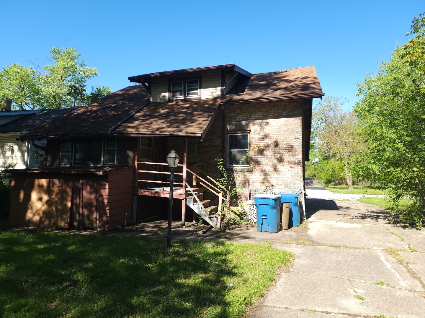 14961 Perry Avenue Property Photo 5
