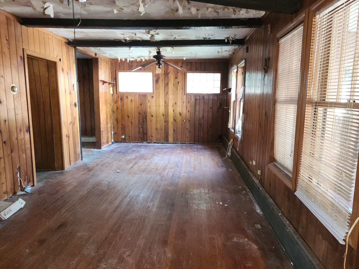 14961 Perry Avenue Property Photo 7