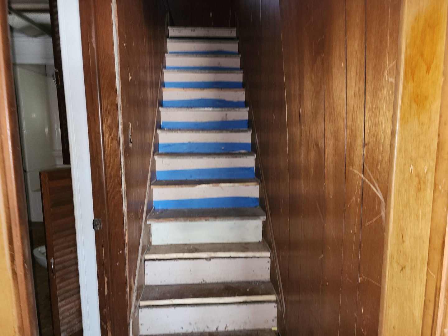 14961 Perry Avenue Property Photo 11