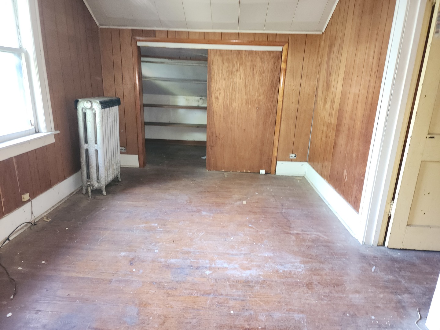 14961 Perry Avenue Property Photo 17