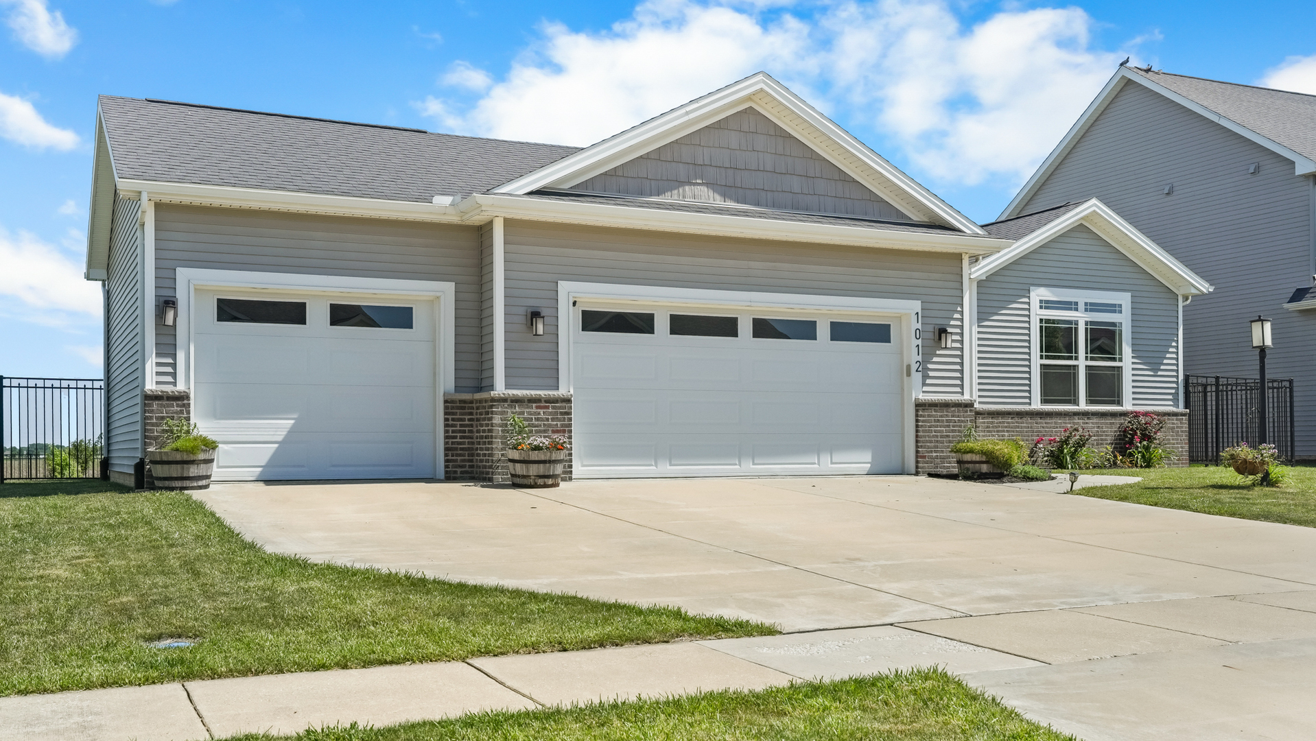 1012 Declaration Drive Property Photo 3
