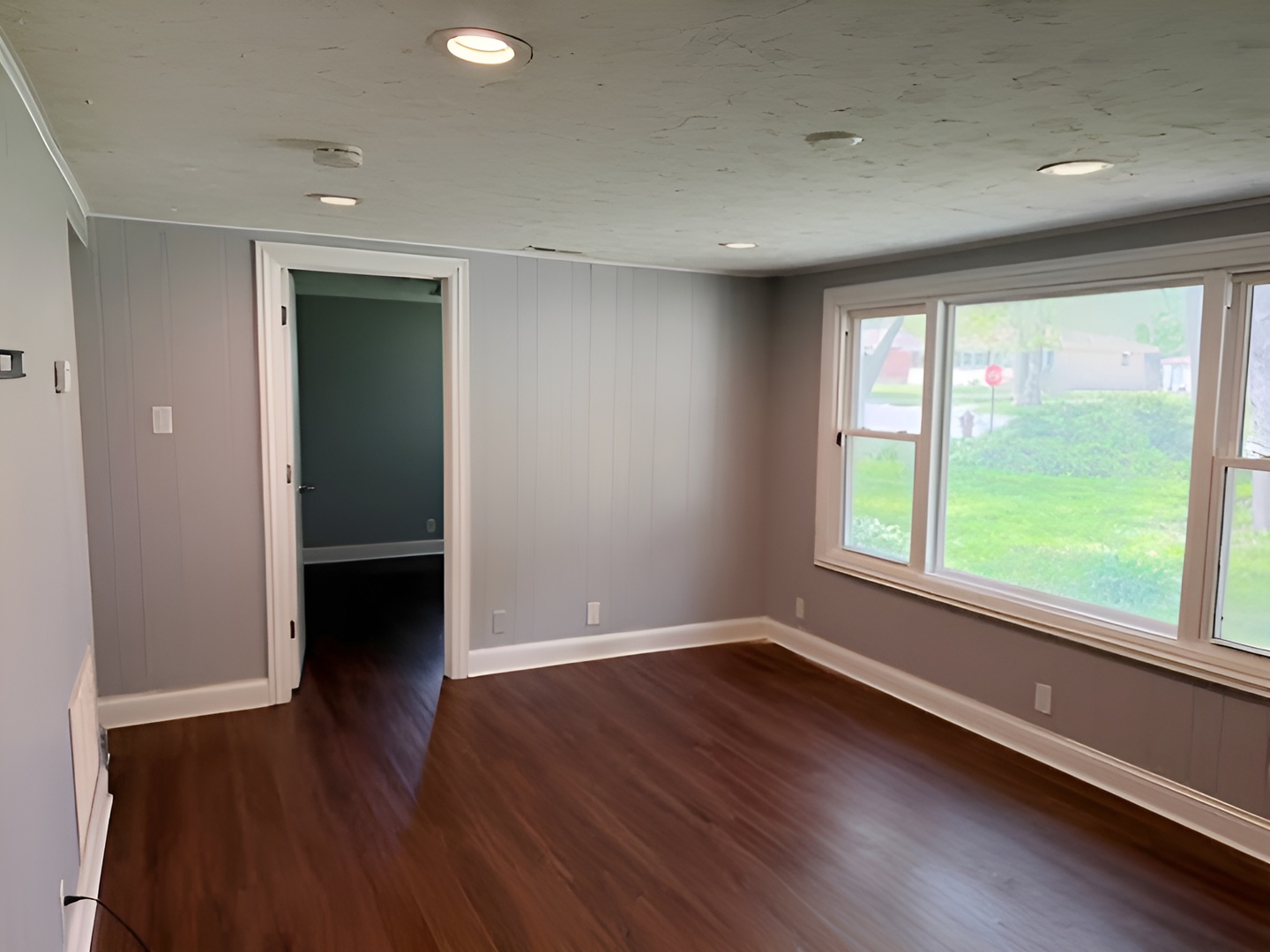 3533 Ashland Avenue Property Photo 4