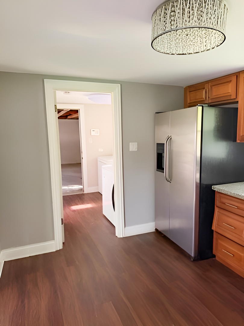 3533 Ashland Avenue Property Photo 8