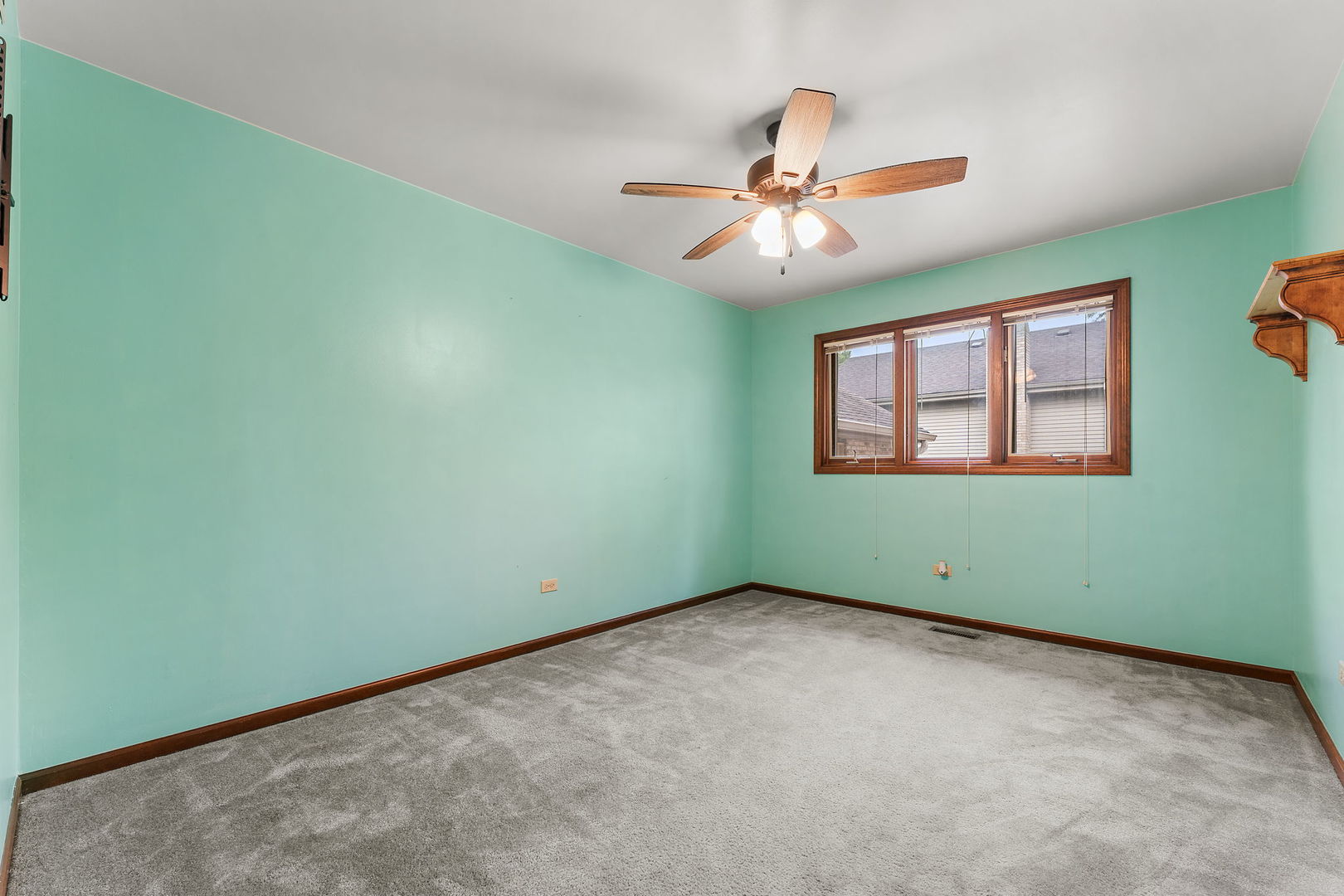652 Naoma Drive Property Photo 22