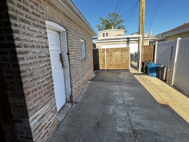 5809 S Spaulding Avenue Property Photo 25