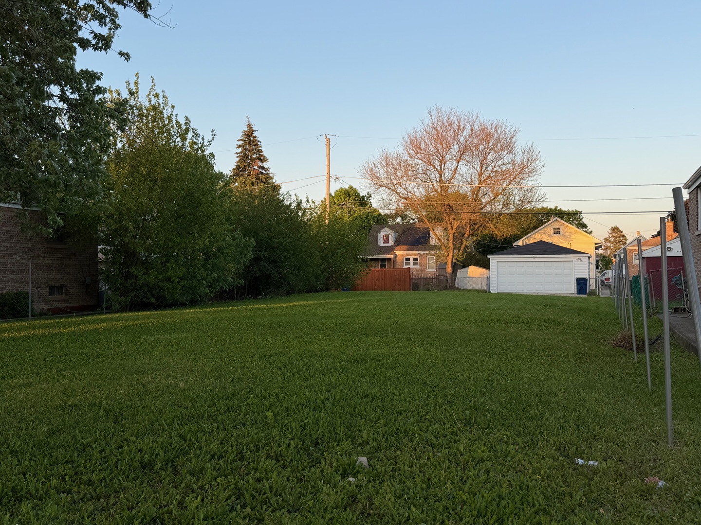 3605 S Central Avenue Property Photo 2