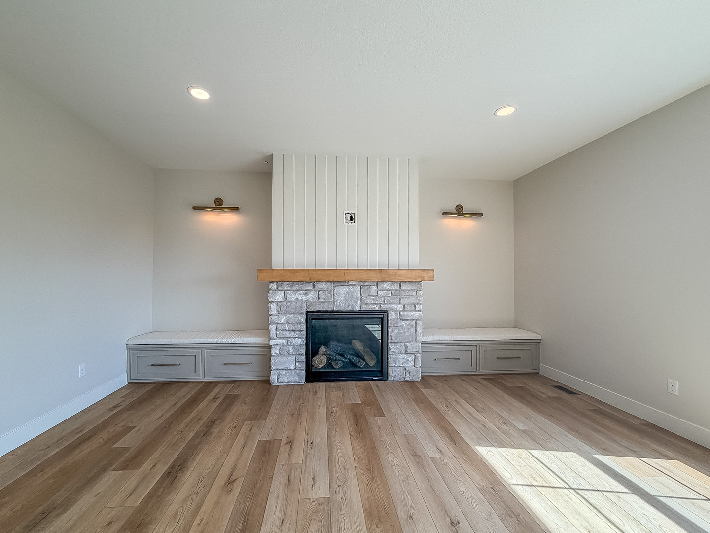 506 N Beacon Hill Circle Property Photo 9