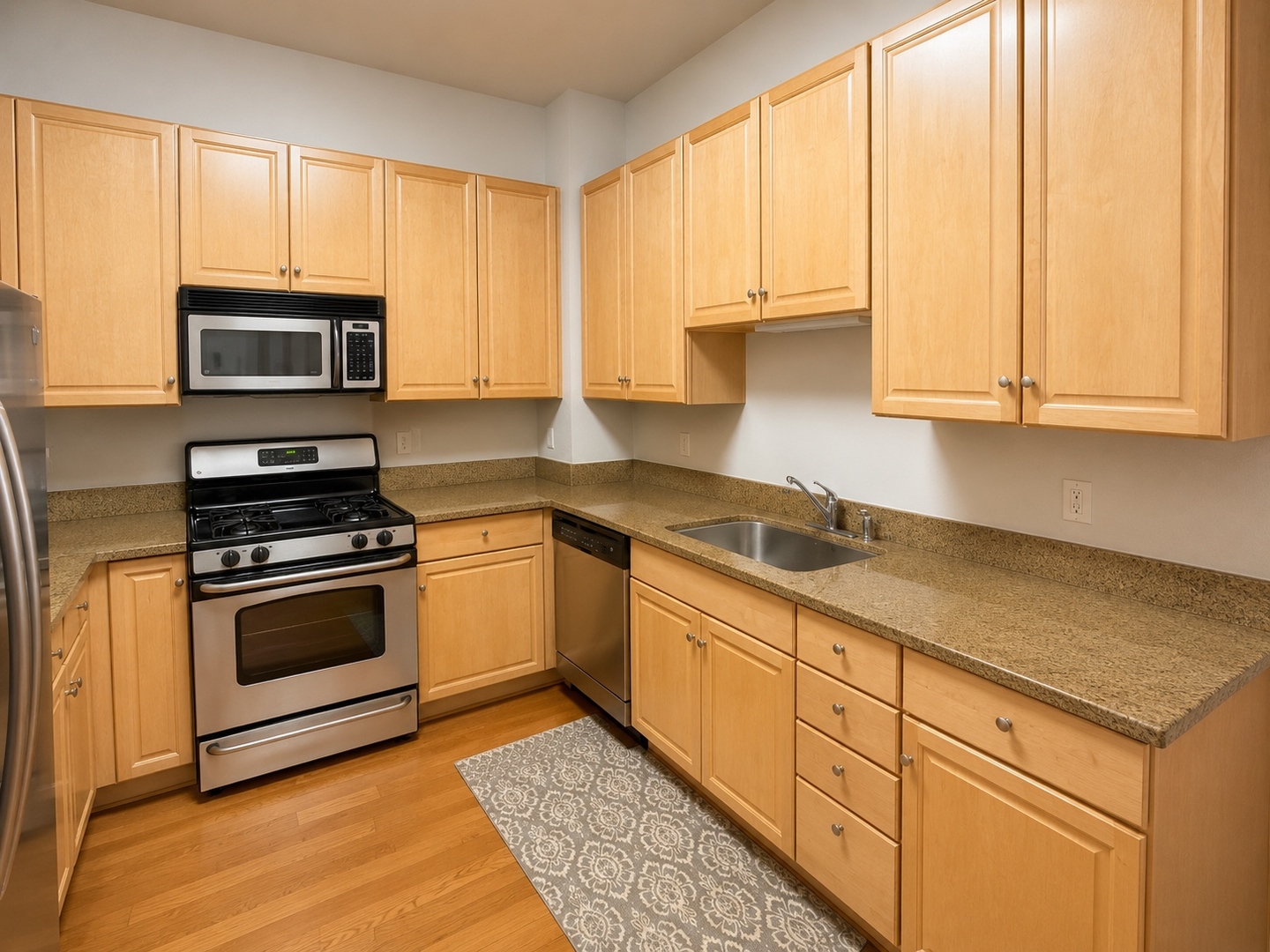 1111 S Wabash Avenue 2904 Property Photo 5