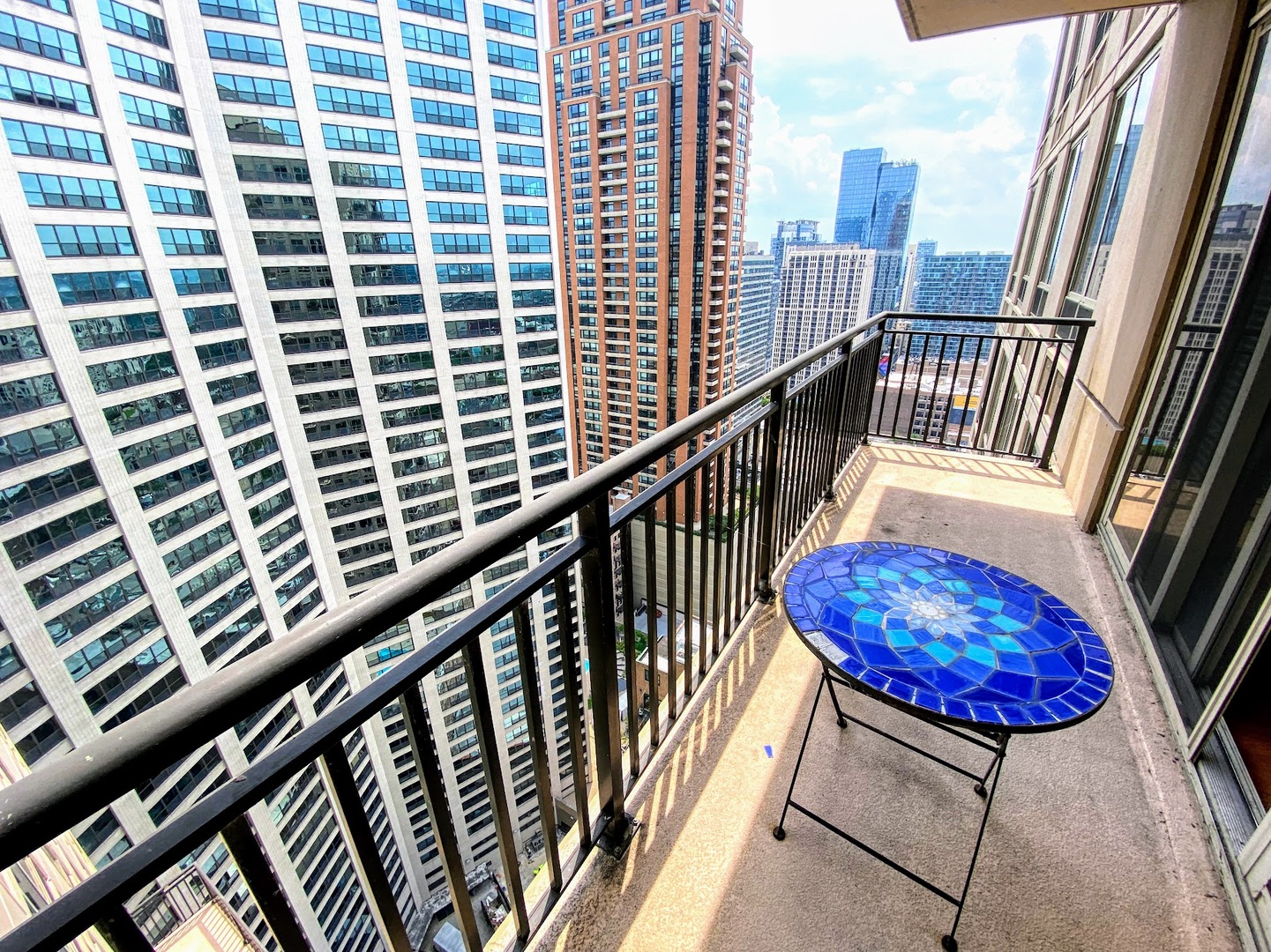 1111 S Wabash Avenue 2904 Property Photo 11