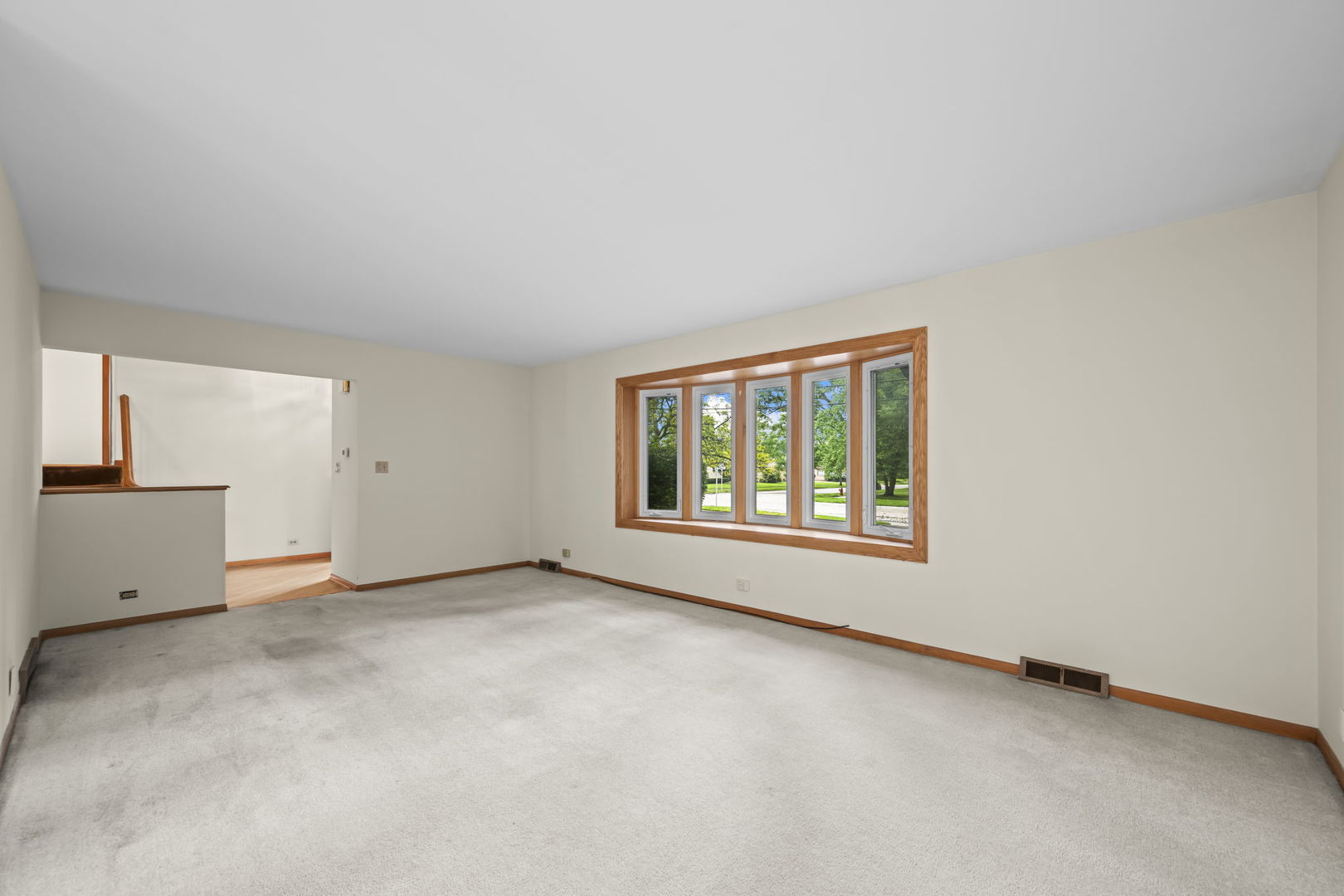 1706 E Euclid Avenue Property Photo 3